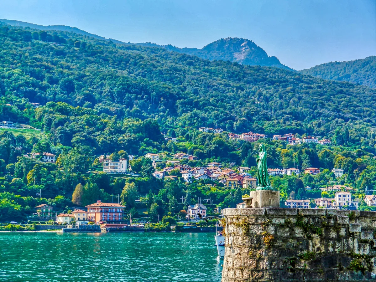 Dove Mangiare a Stresa: Guida ai Sapori della Perla del Lago Maggiore